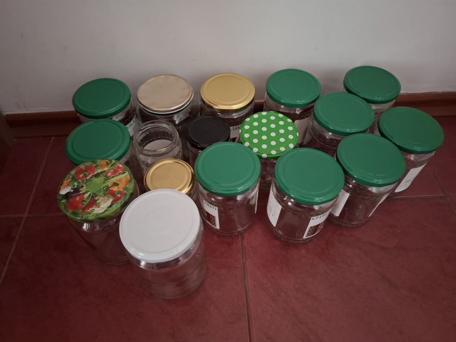 Буркани малки и големи