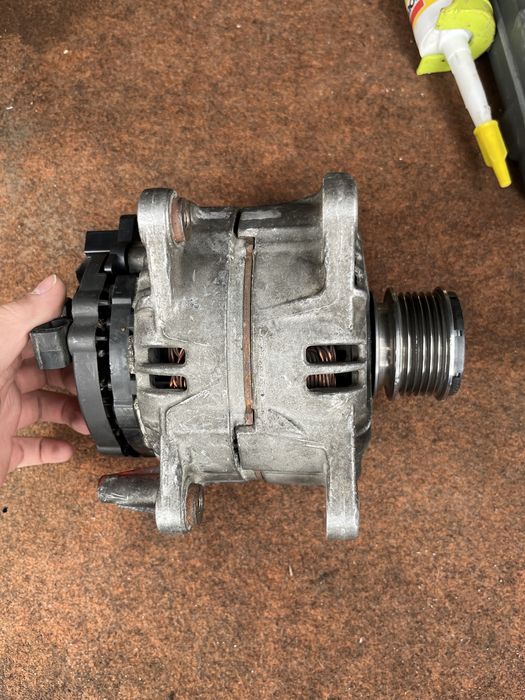 Алтернатор Bosch 140A динамо рециклиран гаранция VW 1.8T Audi Seat 1.9