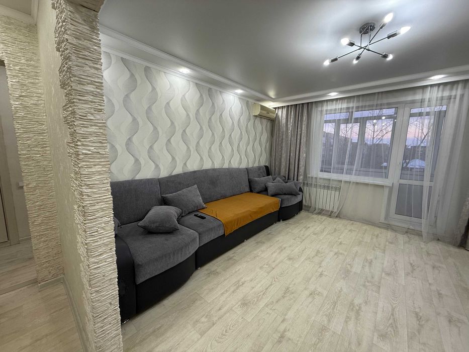 4х ком. по ул. ЯЗЕВА 10 с ремонтом, за Корзиной""