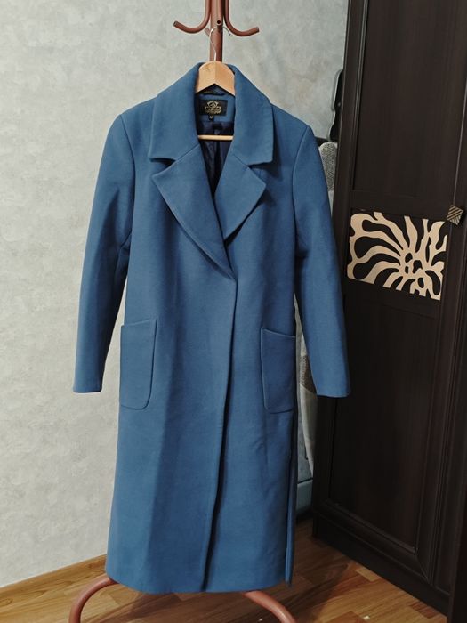 Продам пальто демисезон
