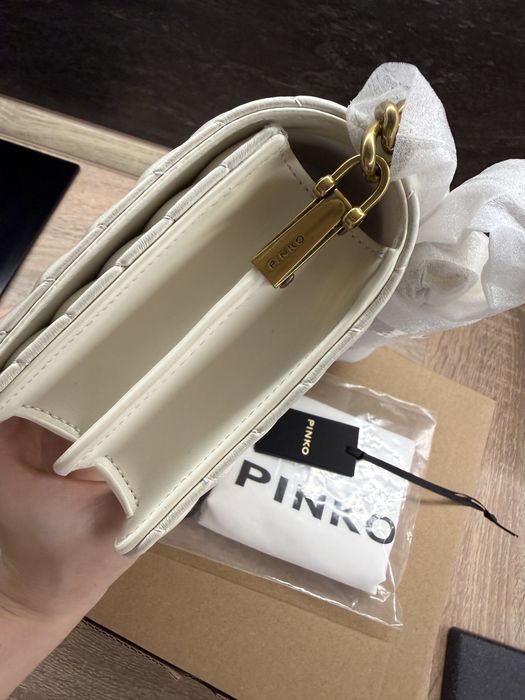 Дамска чанта PINKO