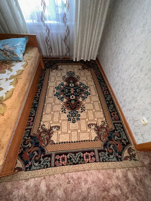 Продам ковры в хорошем состоянии