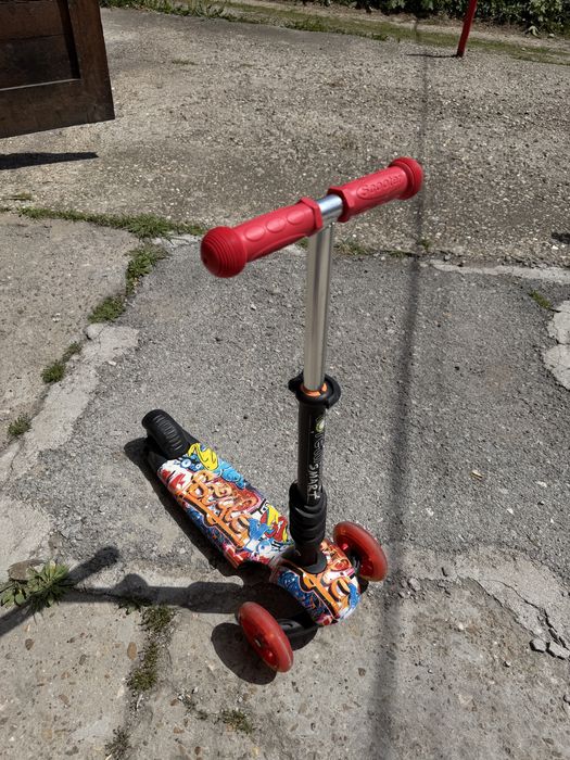 Тротинетка LORELLI Emotion SMART GRAFFITI