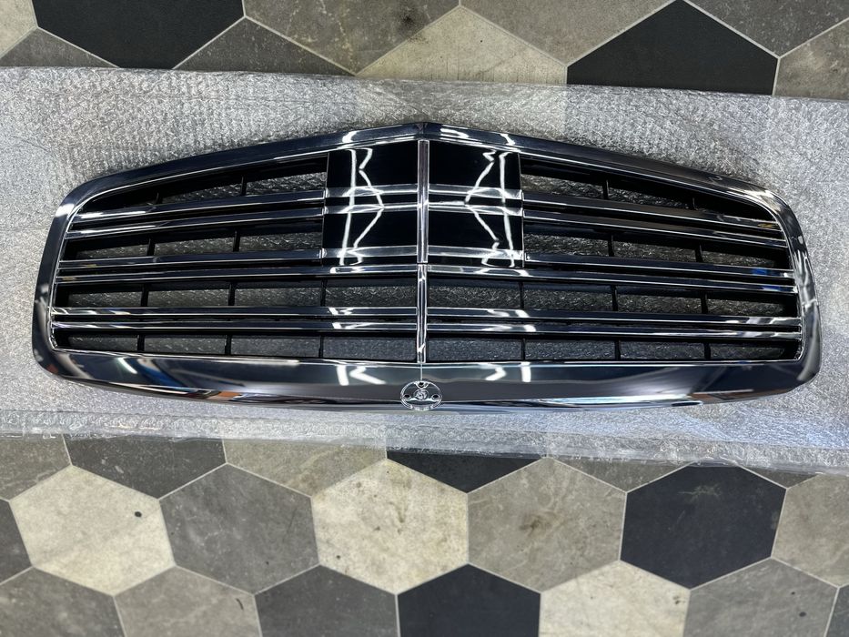 Решетка mercedes S class w221/с клас решетка АМГ/AMG