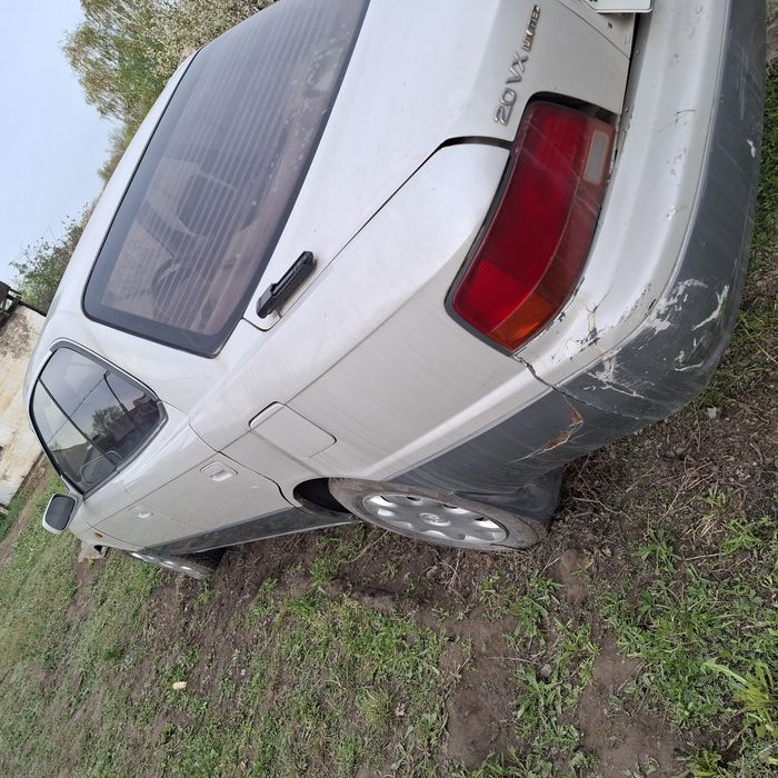 Продаётся машина тайото виста