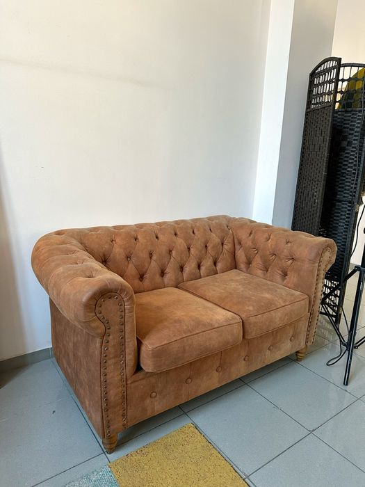 Диван Честърфийлд