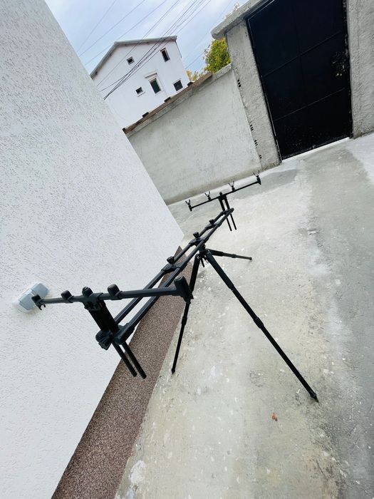 Трипод за 4 въдици