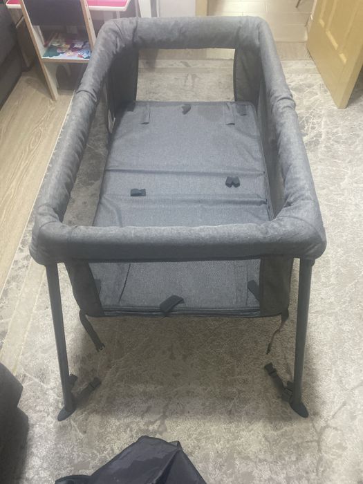 Продам детский манеж переносной