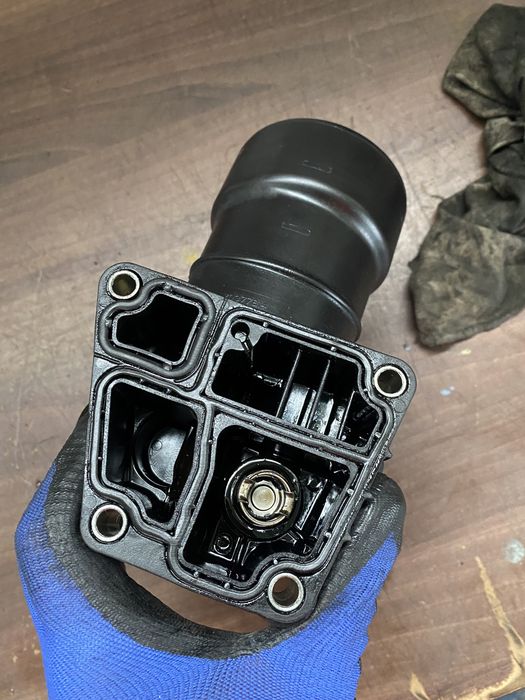Termoflot racitor ulei audi a4 a5 a6 q5 2.0tdi cgl cjc 03L117021D