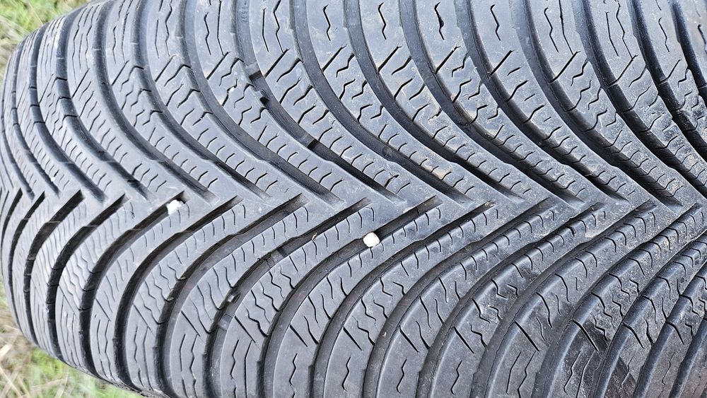 2бр гуми 205 55 16 мишелин