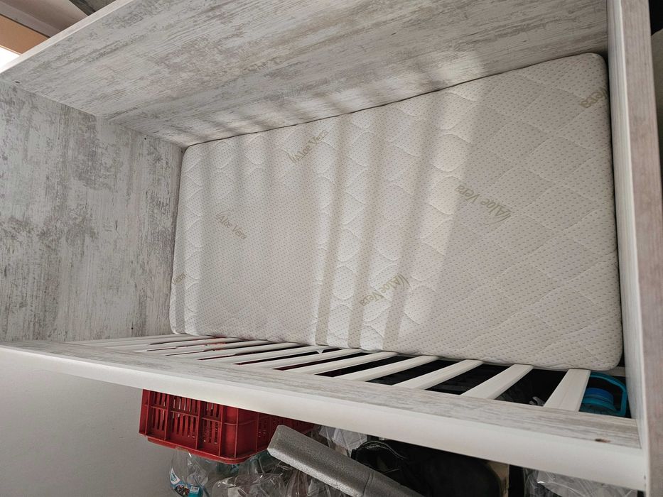 Бебешко легло /люлеещо се/