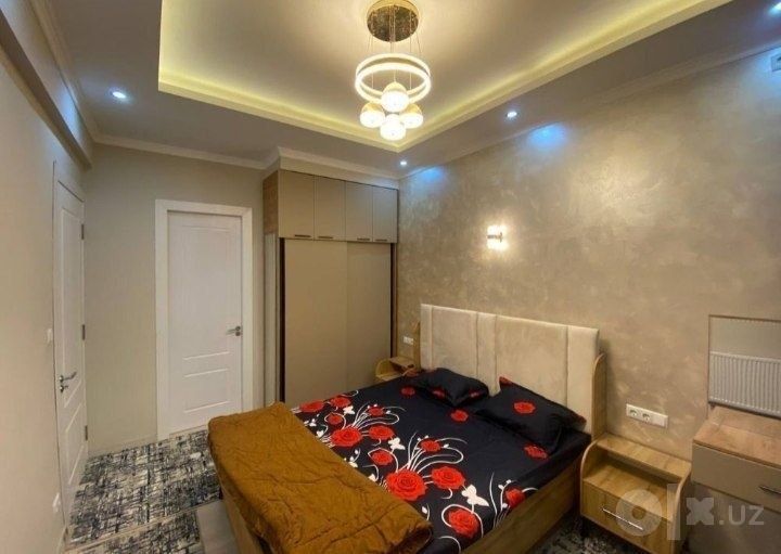Yashnobod Tuzel Olmos metro yaqnida arenda 2 xonali 250$ oila yoki tal