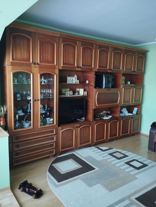 Biblioteca veche stare buna.