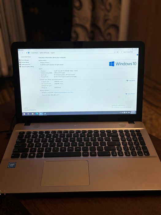 Laptop ASUS VivoBook