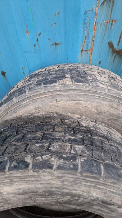 Продам шины грузовые