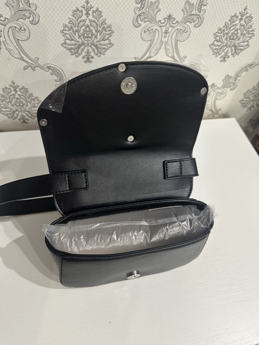 Женска стилна чанта