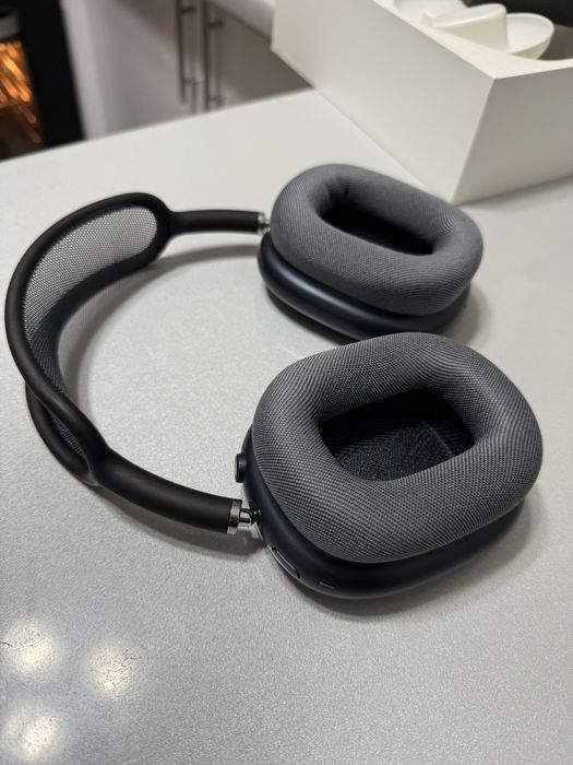 Apple Airpods Air Max