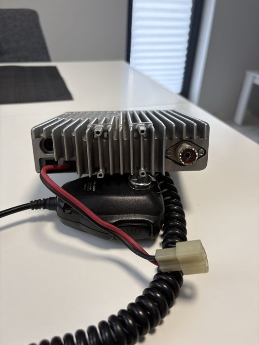 мобилна радиостанция Icom IC-F310