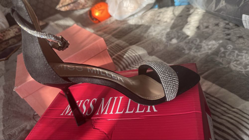 Продам обувь все в хорошем состоянии