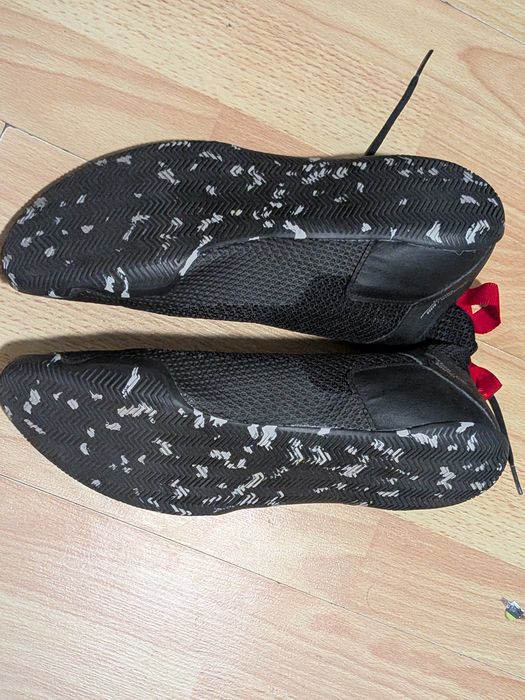 Adidasi Box Decathlon Outshock 45
