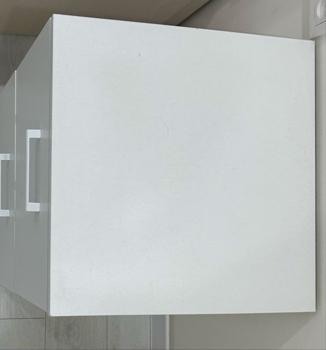 Прикроватные тумбы 2 шт