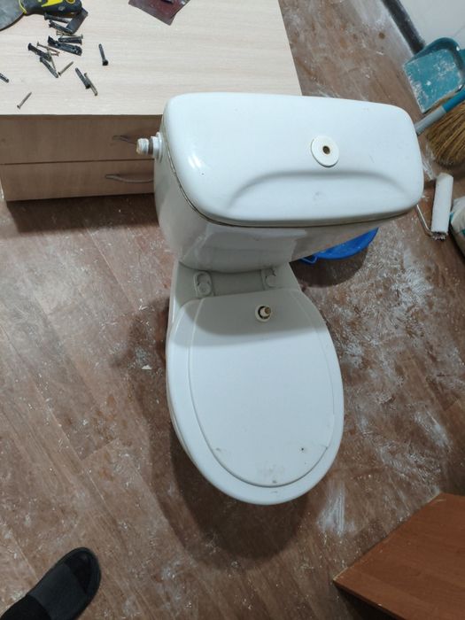 Отдам унитаз за 3000 тенге