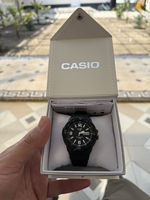 Casio soat orginal sotiladi