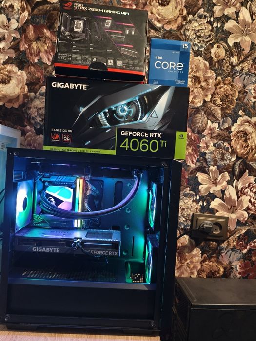 Ненужный Кес Asus rog z690, i5, rtx 4060ti