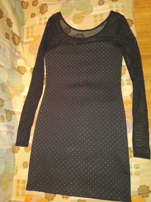 Продам платье размер S