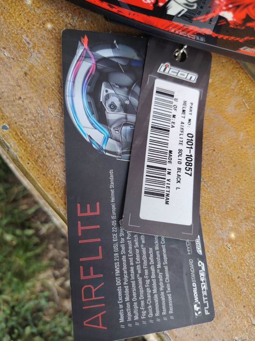 Casca moto ICON airflite solid black mărime L, NOUA