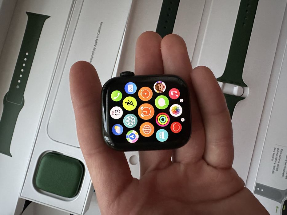 Apple Watch s7 Green 45mm