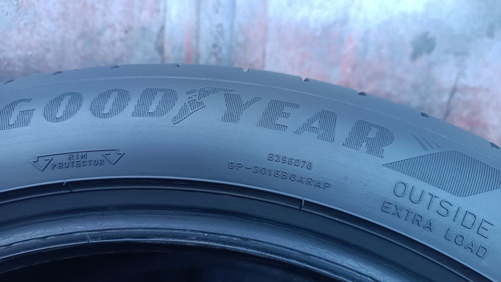 245/45/18 Goodyear Дот 1223