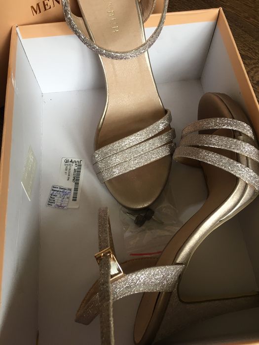 Удобни и класни сандали