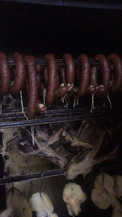 Продам колбасу домашнюю