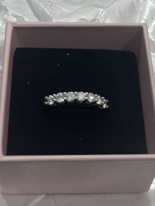Inel cu moissanite