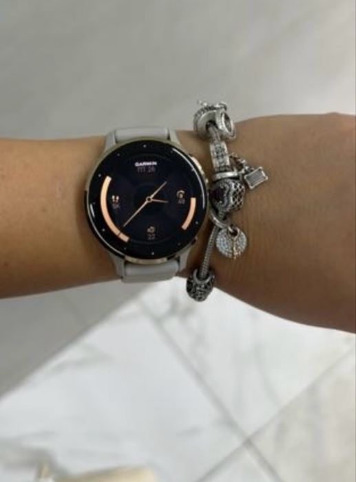 Продается Garmin venu 3s