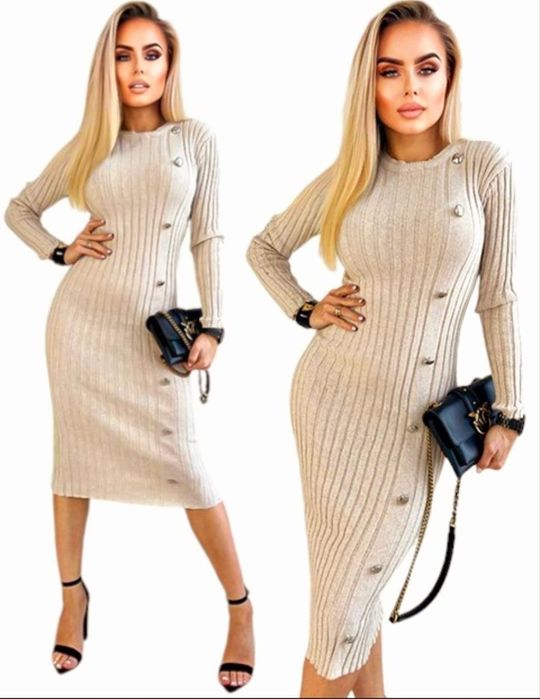 Rochițe tricotate cu nasturi