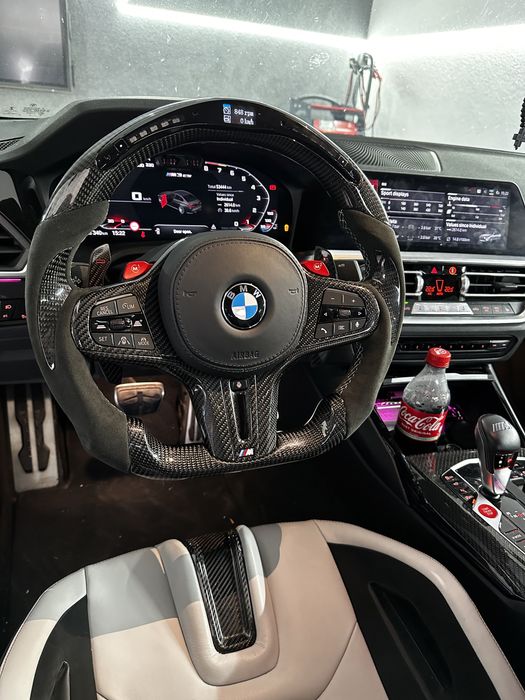 Volan BMW M Carbon Seria G - Incalzire - Vibratii - Traffic Jam Assist