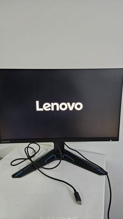 MONITOR GAMING 144Hz Lenovo GSync FreeSync