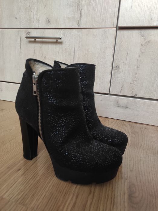 Осенние полусапожки