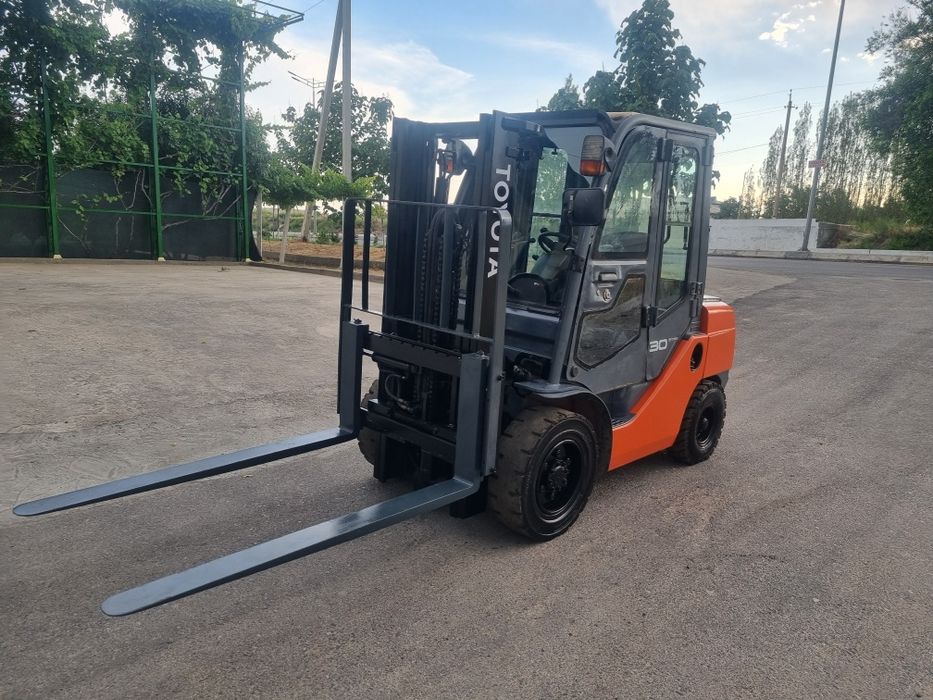 Автопогрузчик Тойота FD 30 (кара,auto kara, kara)