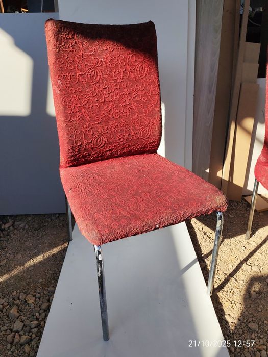 Стулья металические