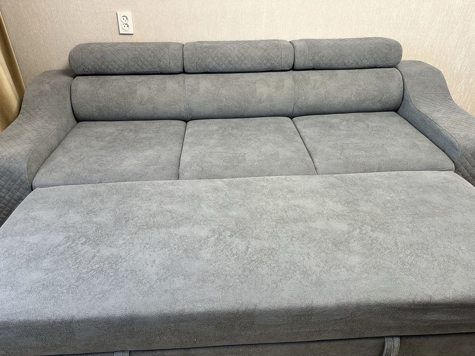 Продам удобный раскладной диван