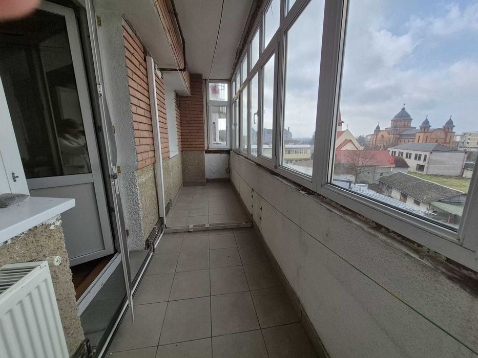 Oportunitate investiție – Apartament 3 camere, ultracentral Marghita