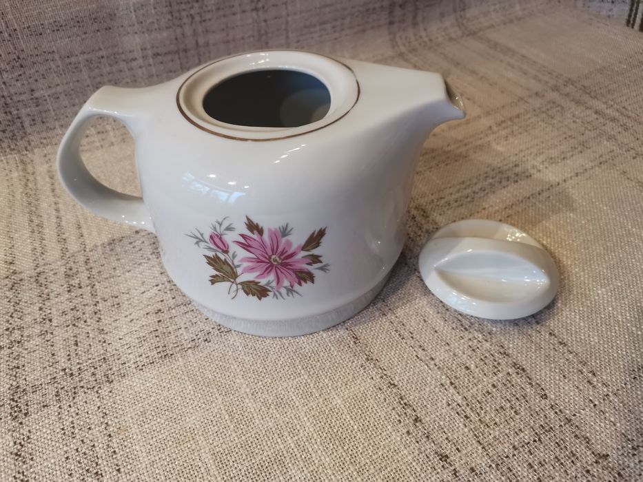 Сервиз за кафе с каничка Горски слез