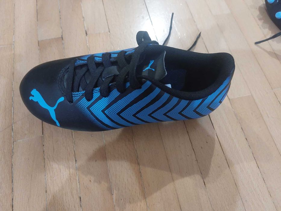 Детски Нови бутонки Puma  номер