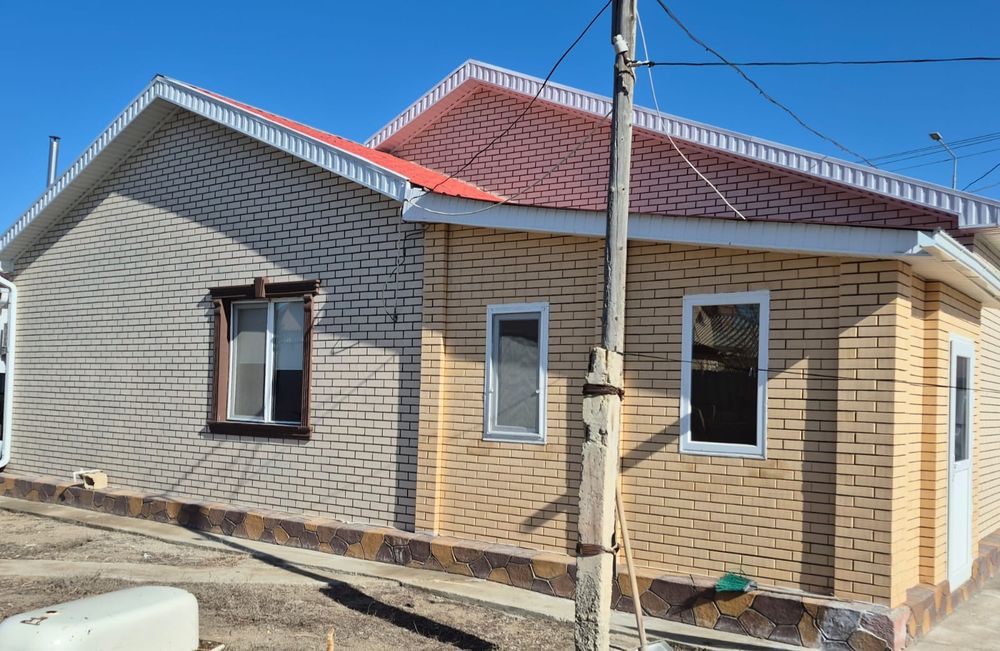 Үлкен үй жайық жағасында