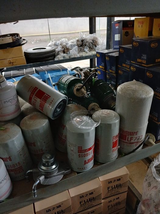 Запчасти для Вилочных погрузчиков