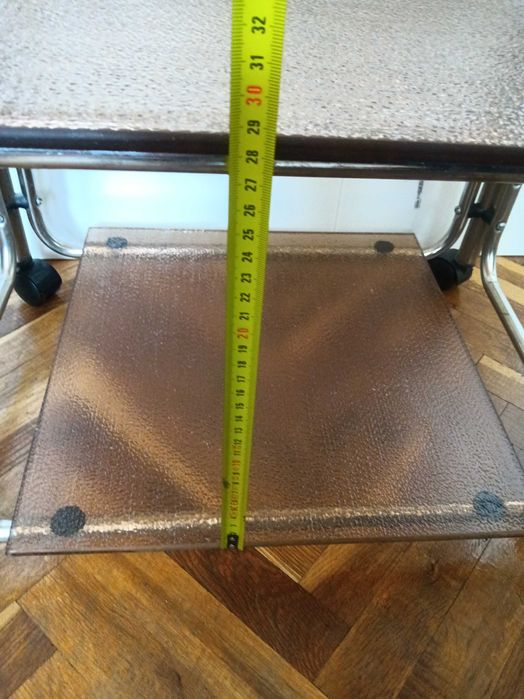 Медийна стойка/маса за аудио/видео оборудване