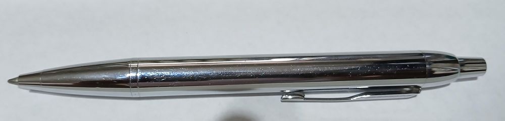 Шариковая ручка "Parker"